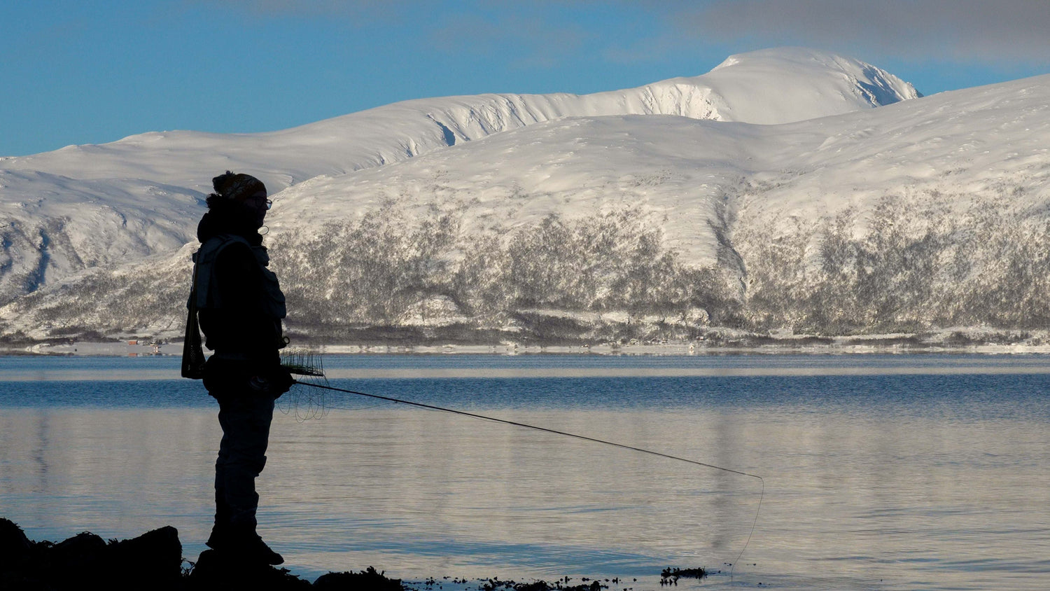 THE ART OF TARGETING RISING SEA TROUT in Norway